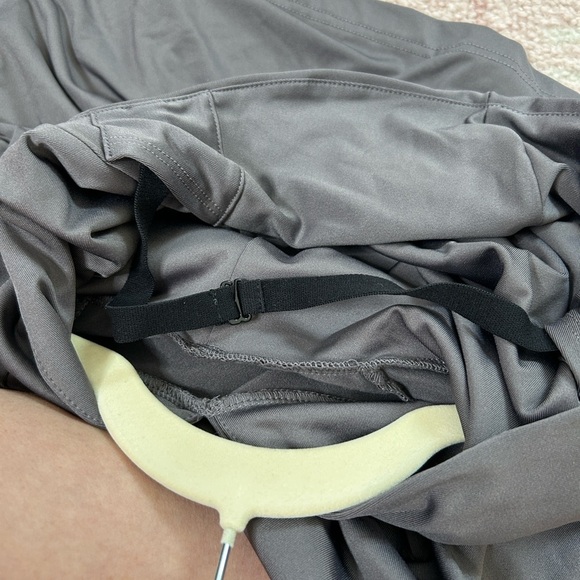 Betabrand Red Eye Charcoal Gray Long-Sleeve Travel Dress Size Small Hooded - Picture 12 of 13